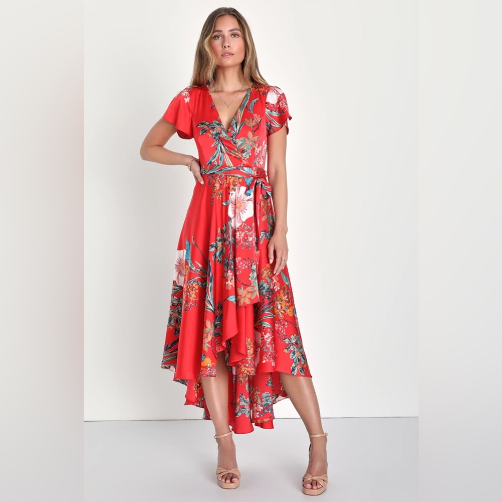 NWT - Lulu’s red floral high-low faux wrap dress - size large